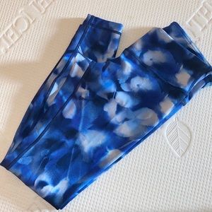 Lululemon workout pants
